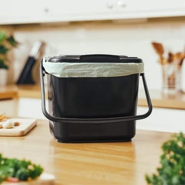 End to free compost bags