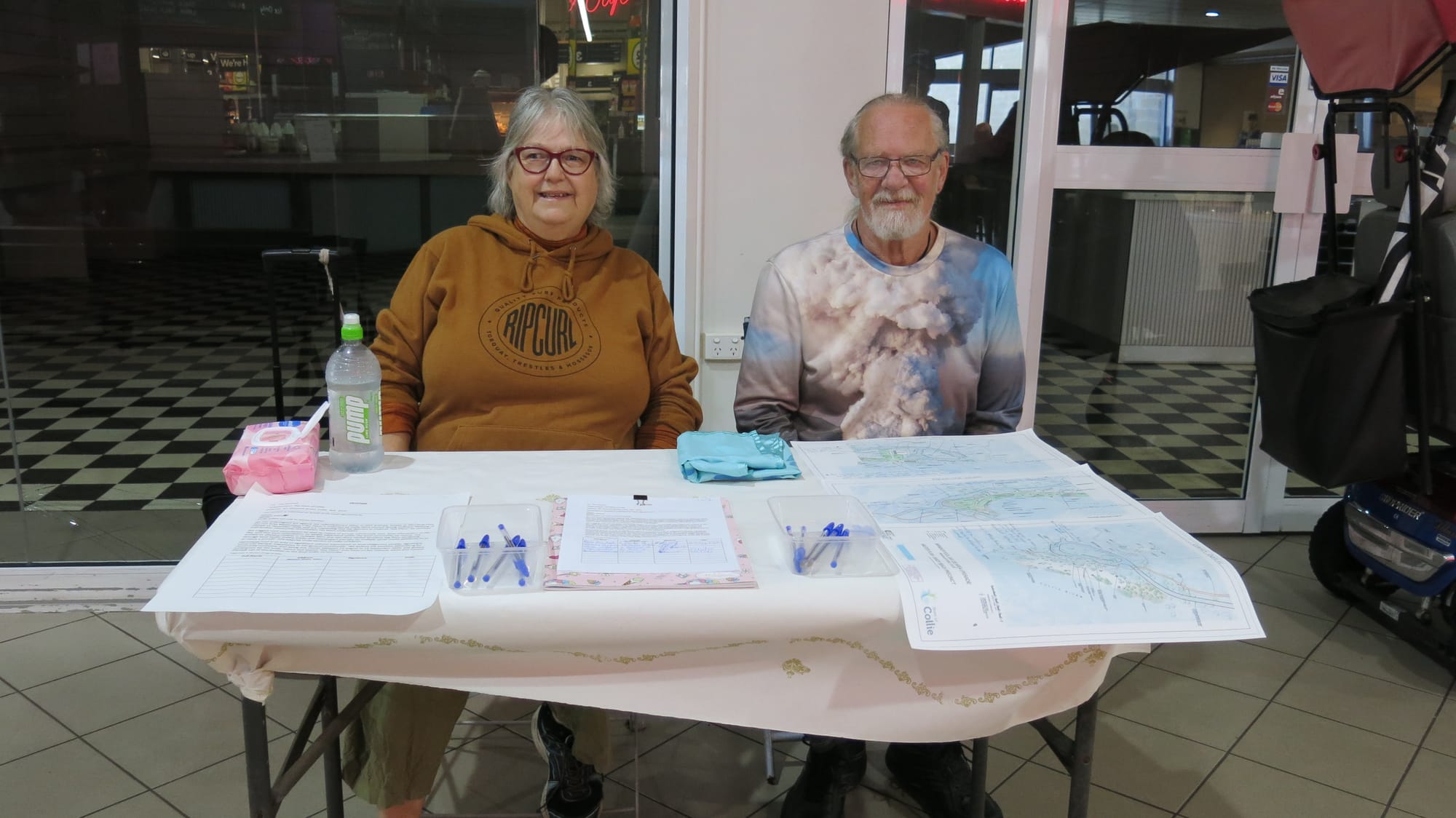 Minningup put to petition