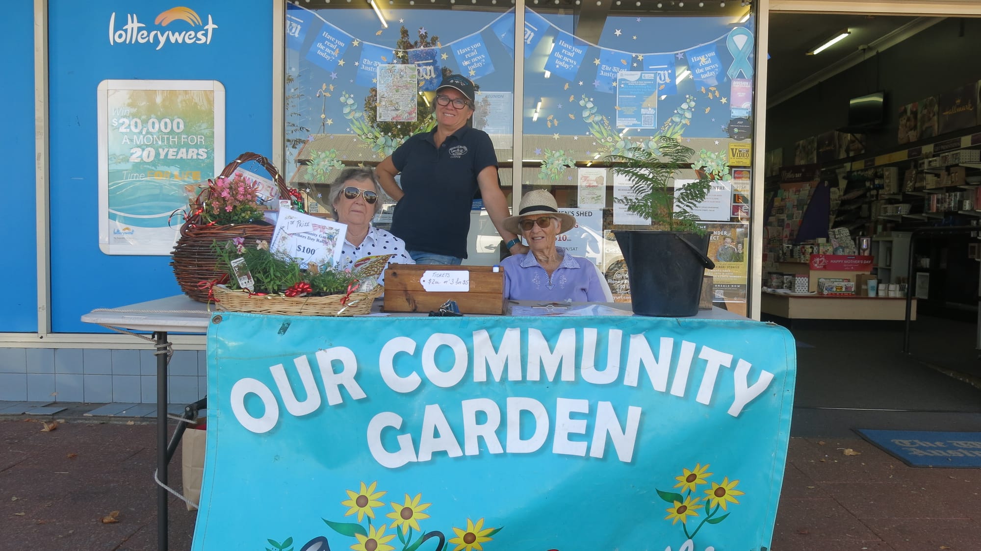 Garden raffle goodies