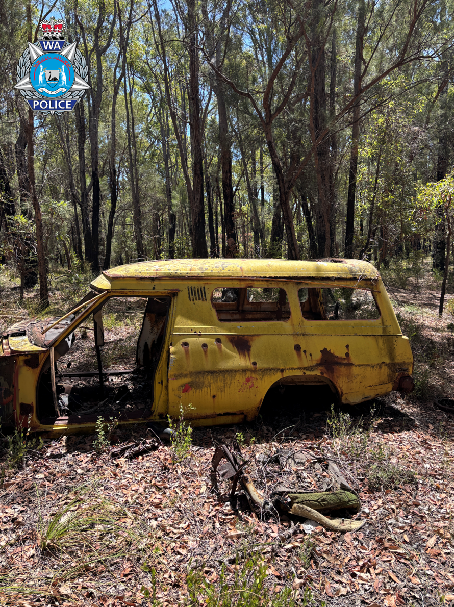 Search for clues: Police act on Lisa Mott yellow panel van information post image