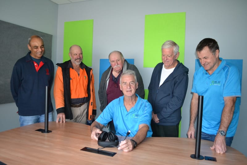 Bank directors impressed by station post image