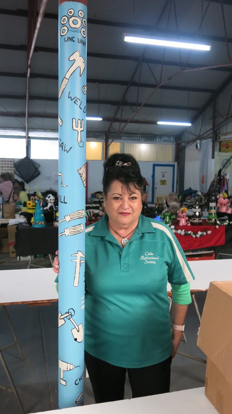 Poles a colourful show-stopper post image