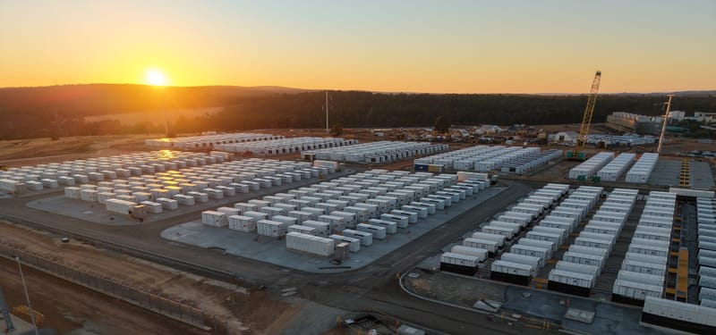 Big batteries bolster grid post image